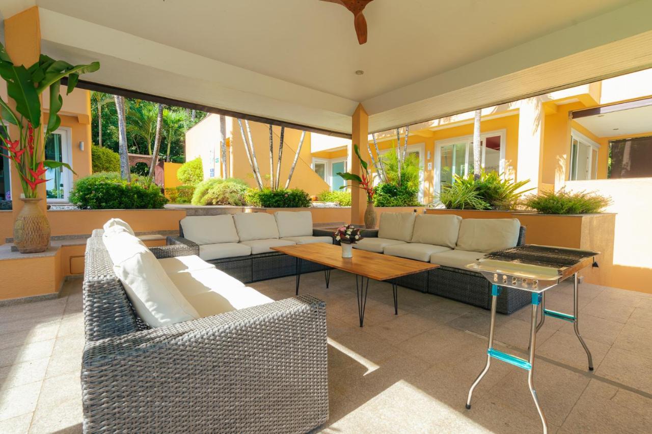 Coral Cove Beachfront Villa - קו צ'אנג מראה חיצוני תמונה